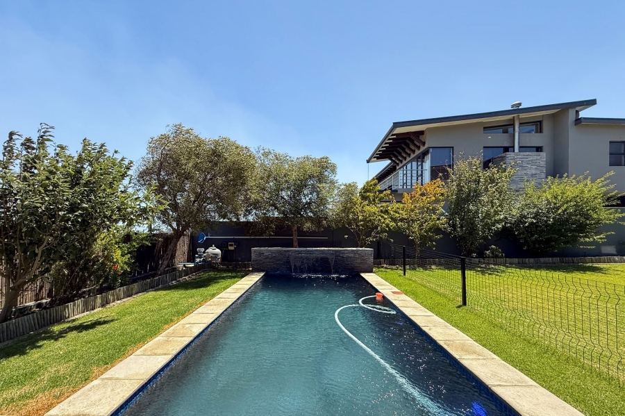 4 Bedroom Property for Sale in Baronetcy Estate Western Cape